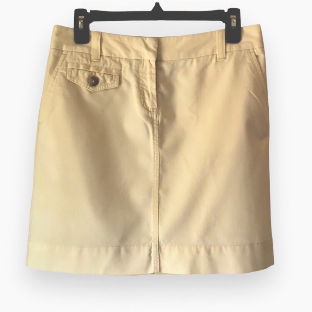 [Ann Taylor] Super Soft Pale Yellow Skirt